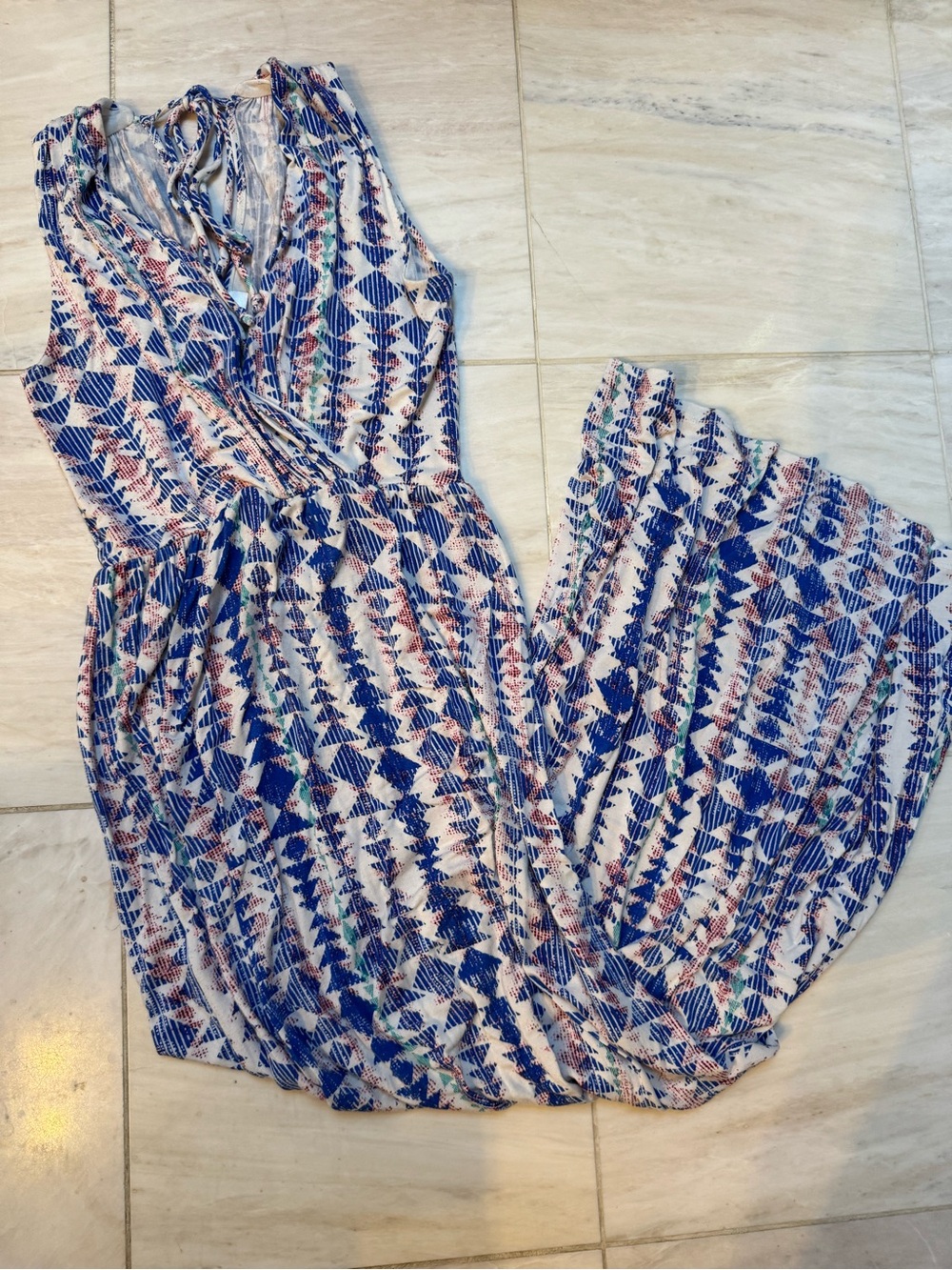 Renee C. Sleeveless Printed Maxi Dress in Blue and White